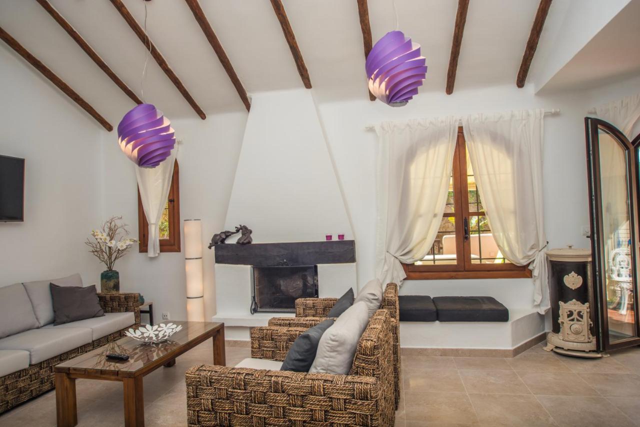 Luxurioese Und Grossraeumige Villa Mit Community Pool, Sicht Auf Das Mittelmeer Sowie Dem Mar Menor, La Manga Club Atamaría Buitenkant foto