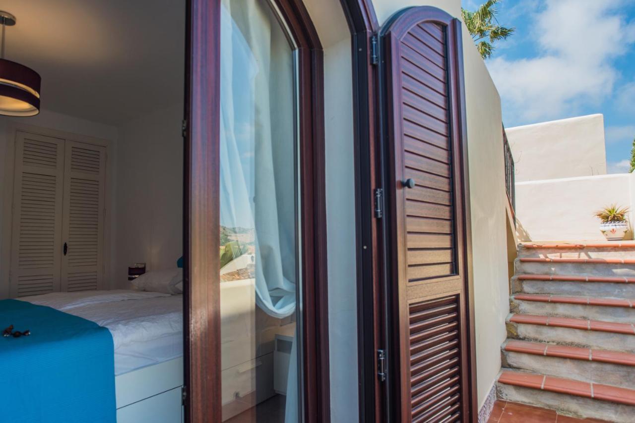 Luxurioese Und Grossraeumige Villa Mit Community Pool, Sicht Auf Das Mittelmeer Sowie Dem Mar Menor, La Manga Club Atamaría Buitenkant foto