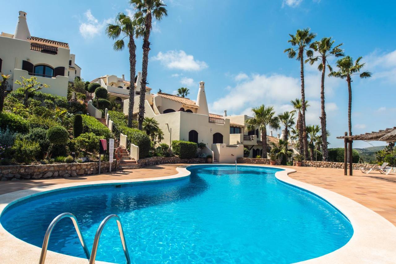 Luxurioese Und Grossraeumige Villa Mit Community Pool, Sicht Auf Das Mittelmeer Sowie Dem Mar Menor, La Manga Club Atamaría Buitenkant foto