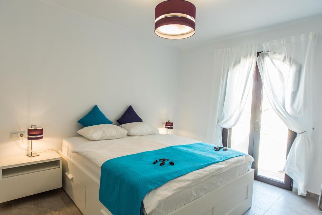 Luxurioese Und Grossraeumige Villa Mit Community Pool, Sicht Auf Das Mittelmeer Sowie Dem Mar Menor, La Manga Club Atamaría Buitenkant foto