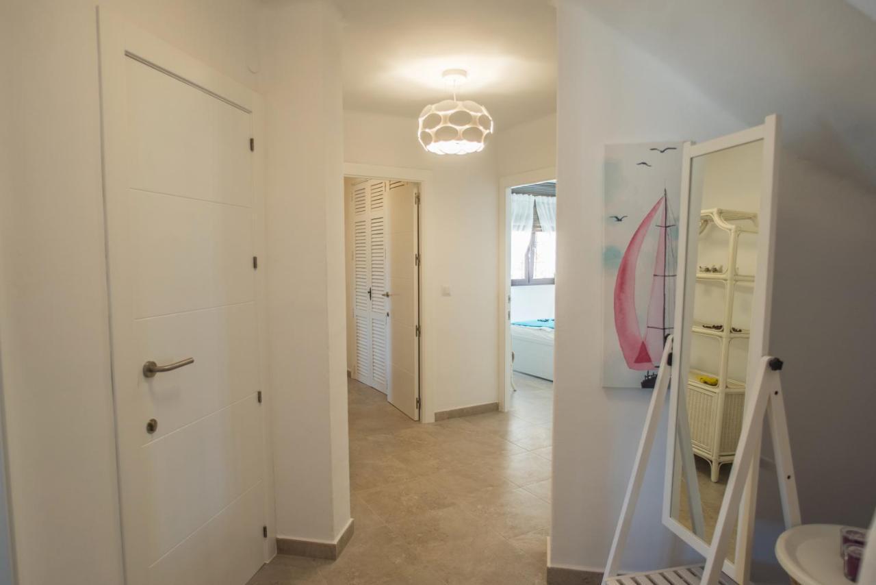 Luxurioese Und Grossraeumige Villa Mit Community Pool, Sicht Auf Das Mittelmeer Sowie Dem Mar Menor, La Manga Club Atamaría Buitenkant foto